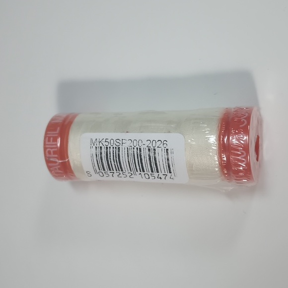 3/$15 Aurifil 50wt Cotton Mako Thread 200 Meters MK50SP200-2026 8057252105474 - Picture 1 of 3